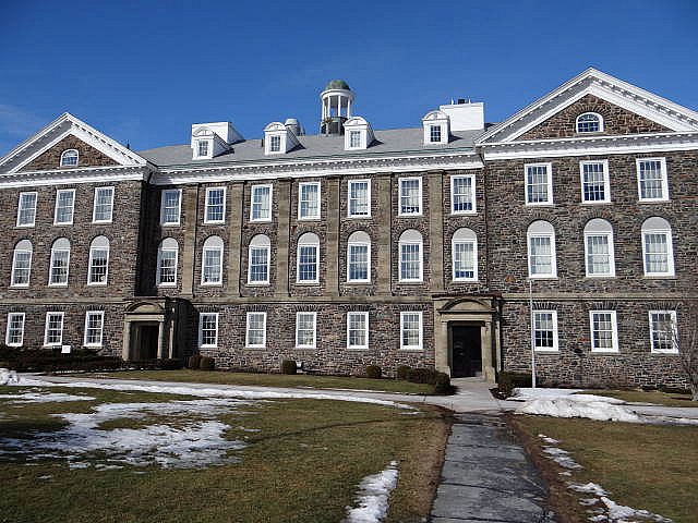 commercial contracting and building restoration in Halifax, NS
